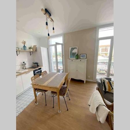 Sur Le Bord Du Quai Apartment Sète Exterior foto