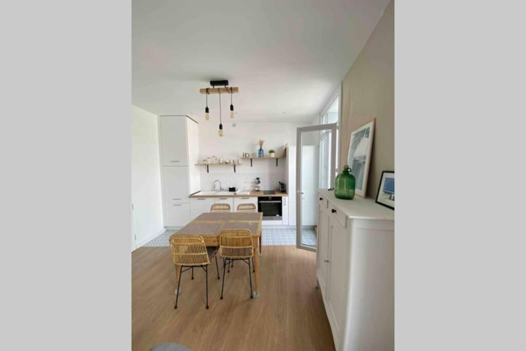 Sur Le Bord Du Quai Apartment Sète Exterior foto
